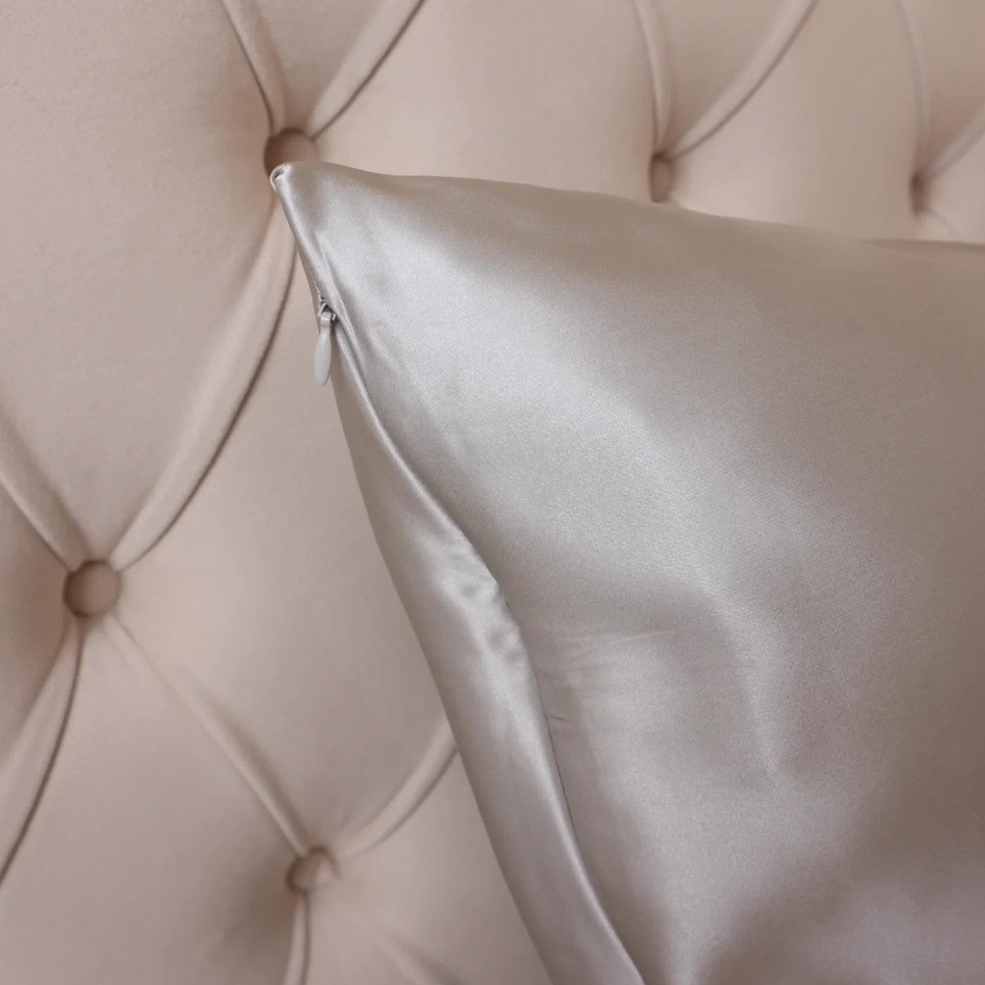 100% Real Mulberry Silk Pillowcase With Zipper 22 Momme 6A Grade Highest quality luxury silk pillows UK USA ES CA queen king standard light grey silver