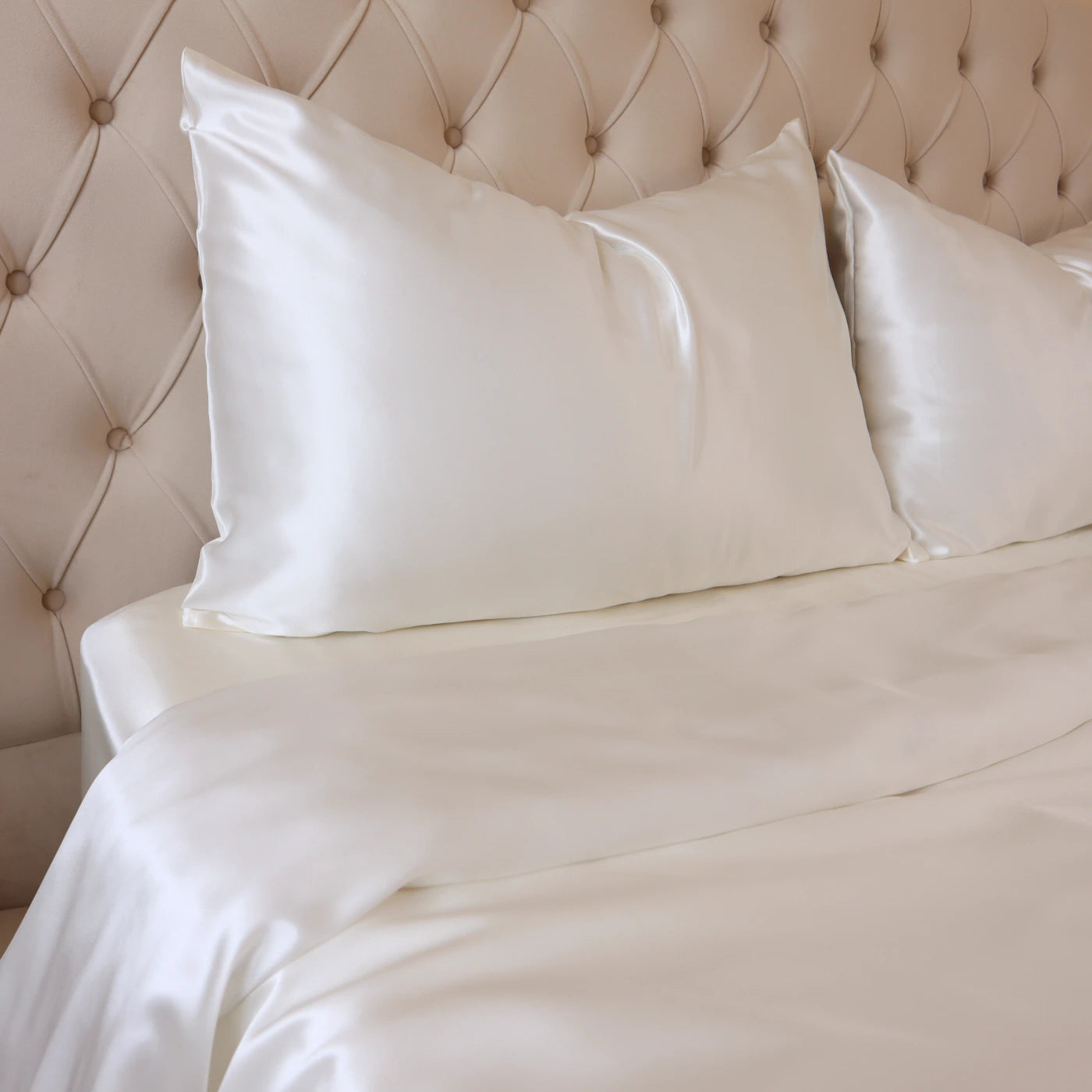 Real Silk Bedding Set Luxury 4 Psc 22 Momme 100% Mulberry Silk Bedding Set Duvet Cover Fitted Sheet 2 Pillow Covers Cases in White UK