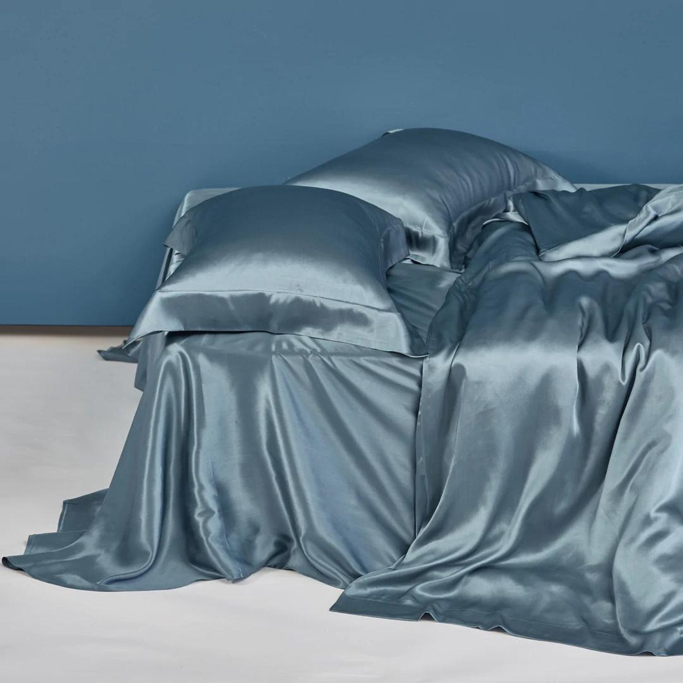 Luxury 4 Psc 22 Momme 100% Mulberry Silk Bedding Set Duvet Cover Fitted Sheet 2 Pillow Covers Cases in Light Grey Blue Hazel Petrol