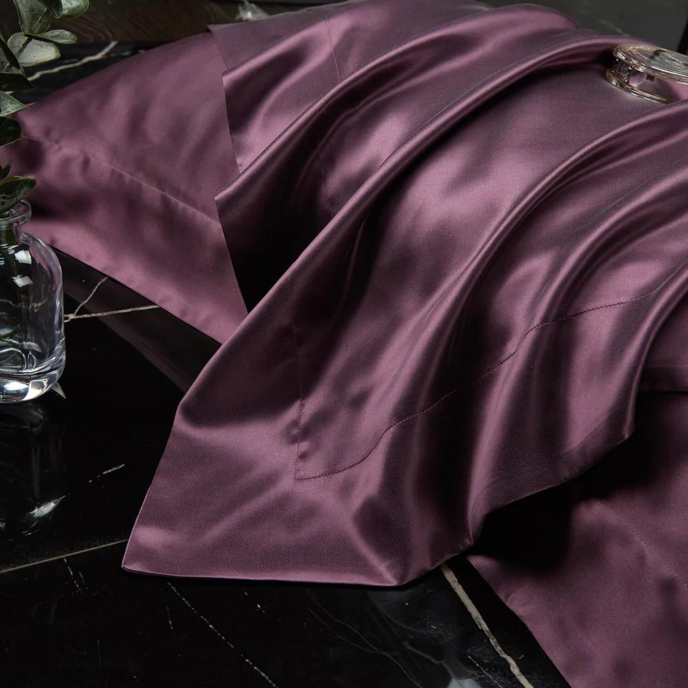 Luxury 4 Psc 22 Momme 100% Mulberry Silk Bedding Set Duvet Cover Fitted Sheet 2 Pillow Covers Cases in Purple
