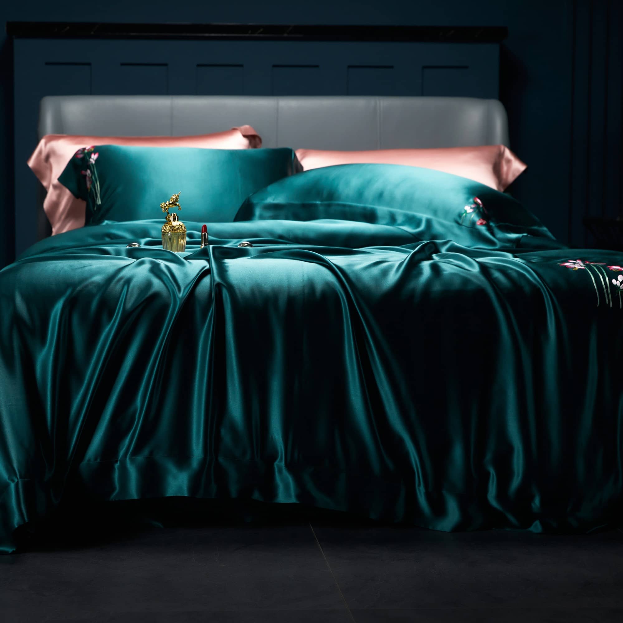Luxury Embroidered 7 Psc Real Mulberry Silk Bedding Set, Teal & Pink hand embroidered luxurious bedsheets set linen floral duvet cover oxford style pillows