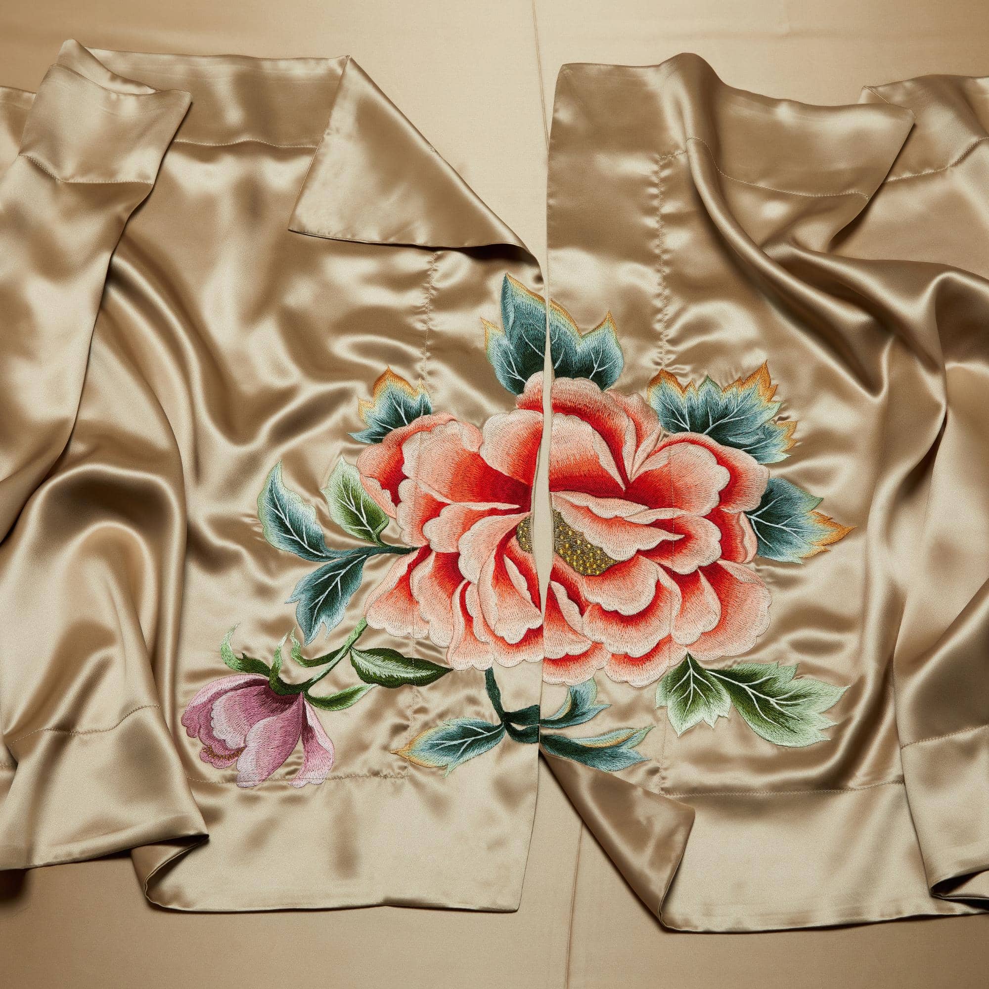 Luxury hand Embroidered 4 Psc 22 MM Pure Real Mulberry Silk Bedding Set in Gold Roses Flowers Floral Duvet