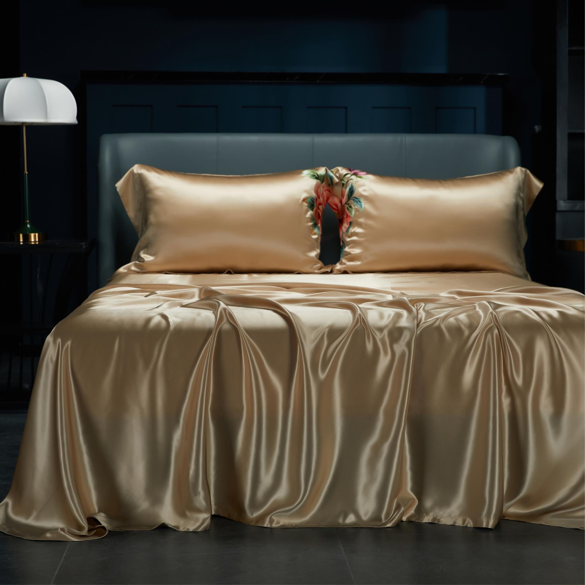Luxury hand Embroidered 4 Psc 22 MM Pure Real Mulberry Silk Bedding Set in Gold Roses Flowers Floral Duvet
