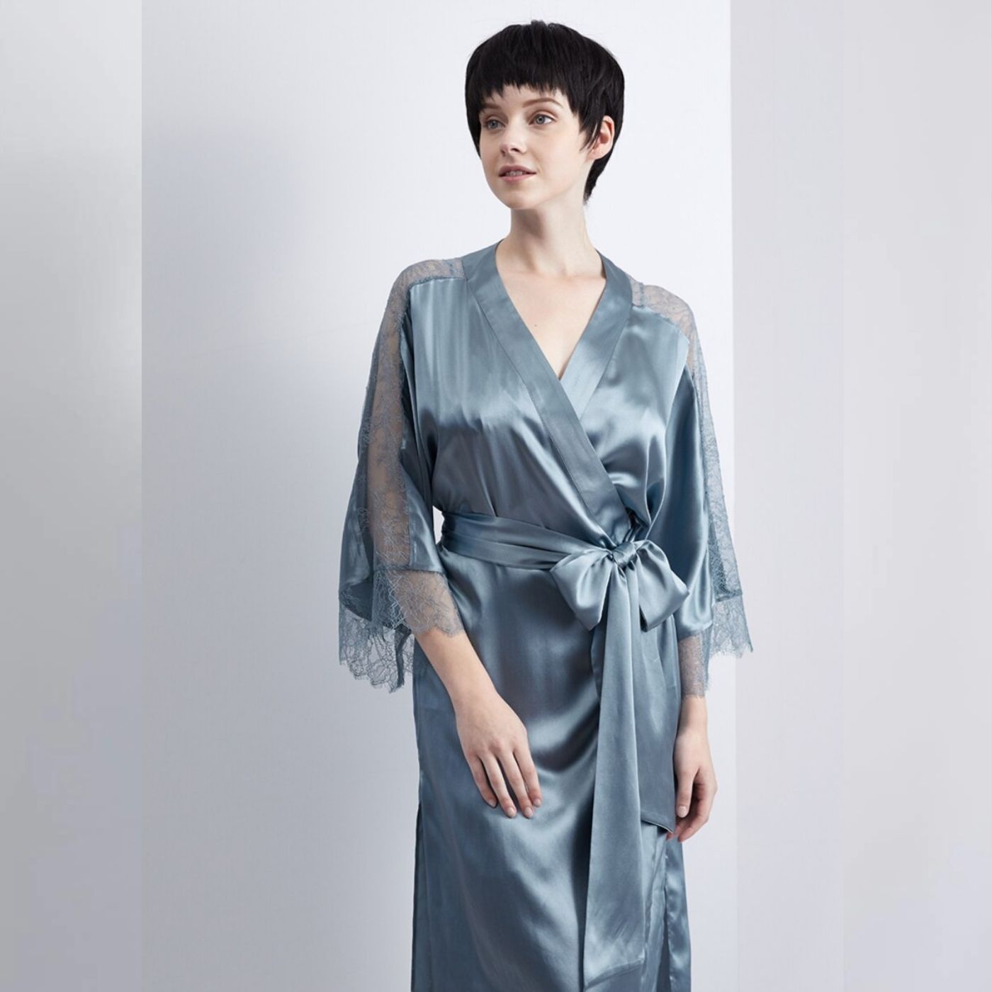 Luxury Silk Robe for Women 100% Mulberry Silk 22 Momme Light Blue
