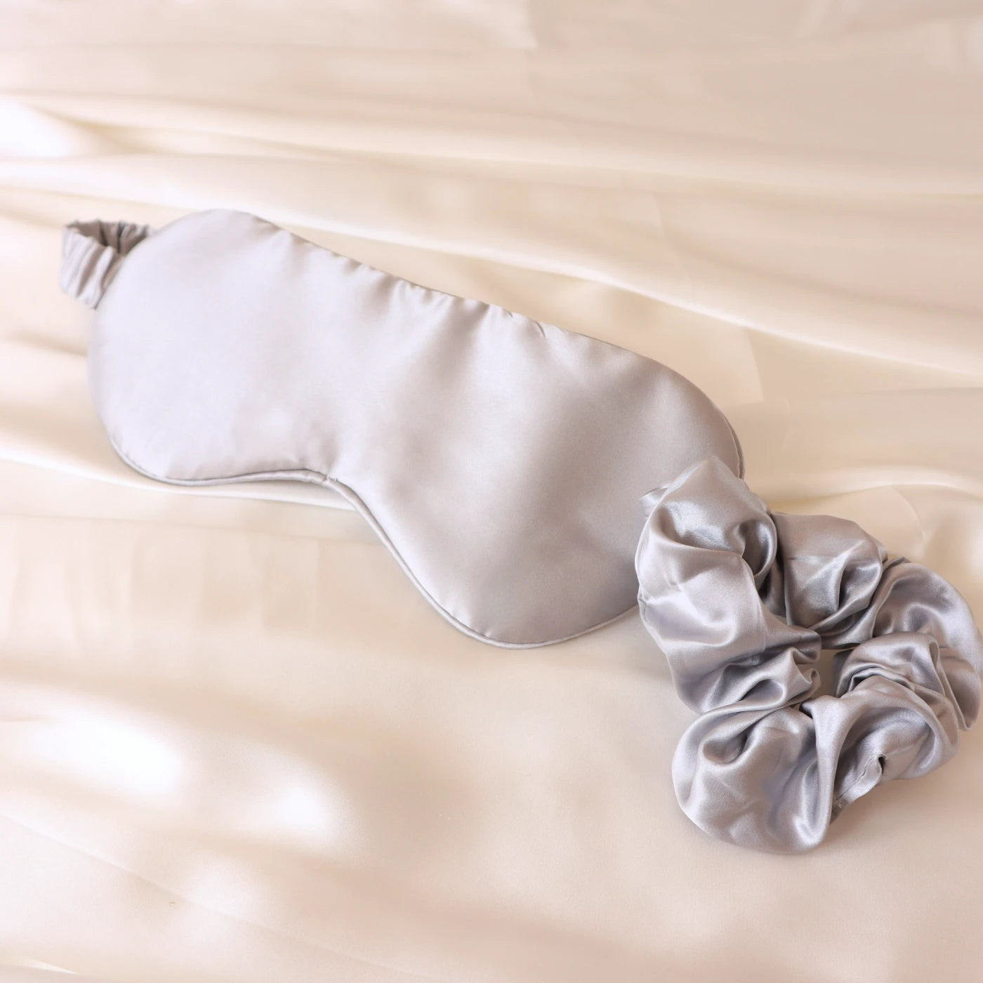 Mulberry Silk Gift Set - 22 Momme Real Silk Pillowcase, Sleeping Mask & Hair Scrunchie light grey silver
