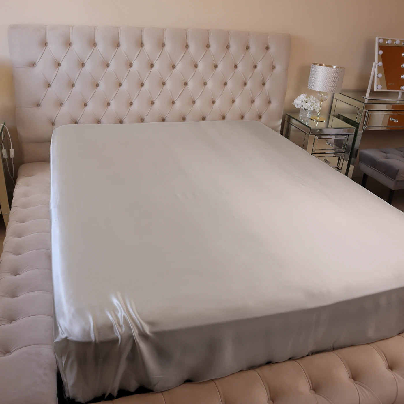 22 Momme Mulberry Silk Fitted Sheet