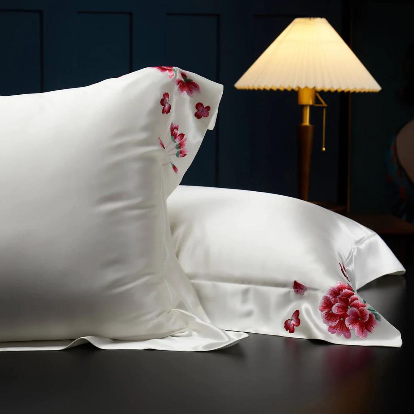 White hotsell oxford pillowcase